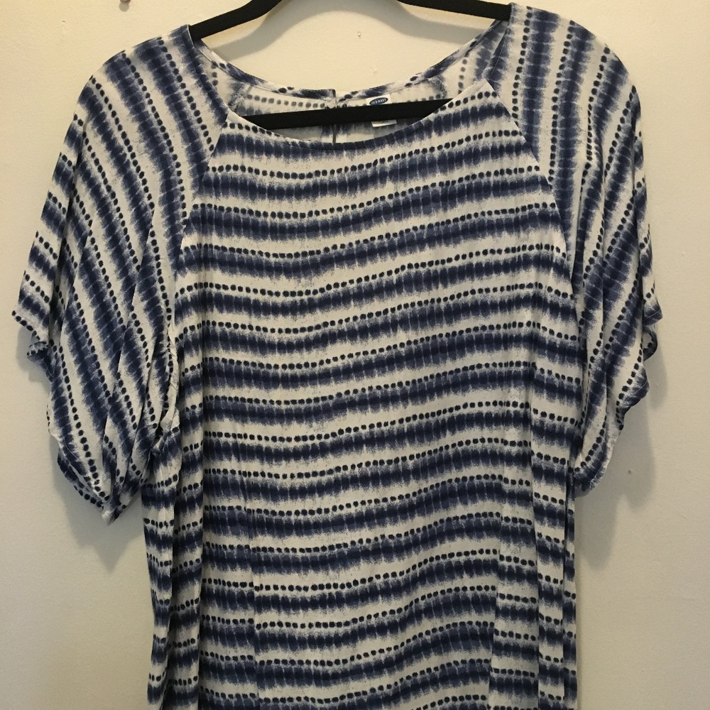 Old Navy Womens Flowy Top size M